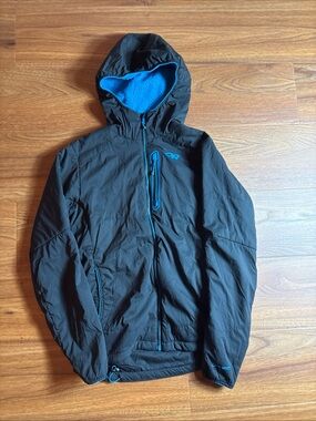 Outdoor Research womens small Black Hooded Performance Jacket